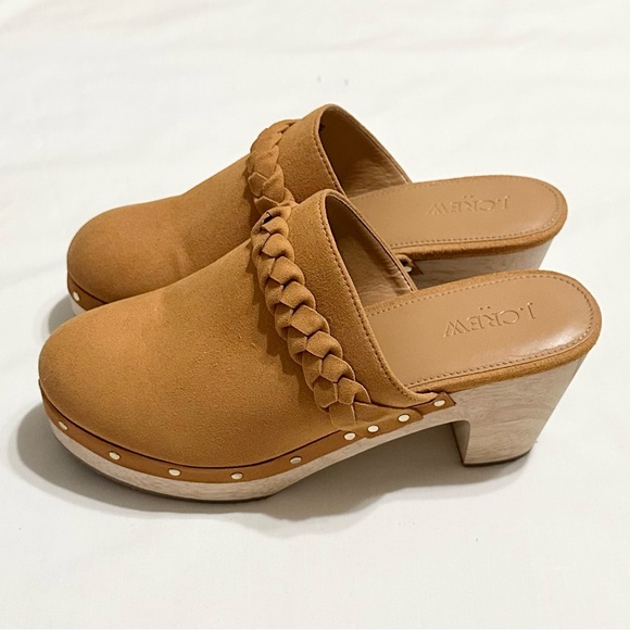 J. Crew Women’s Sueded Vegan Leather Clogs, Camel Tan with Gold Studs - 7 - Picture 4 of 16